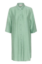 Charger l&#39;image dans la galerie, KAJAROME SHIRT DRESS | GRANITE GREEN KAFFE