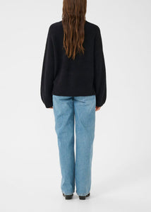 GZALPHA SLIT PULLOVER | BLACK GESTUZ