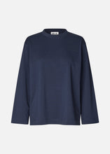 Load image into Gallery viewer, JEEVONA T-SHIRT | BARITONE BLUE
