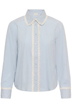 Load image into Gallery viewer, Kaketty Shirt — Blue Fog — front packshot