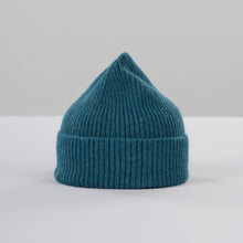 Load image into Gallery viewer, Le Bonnet beanie in Petrol — product view
