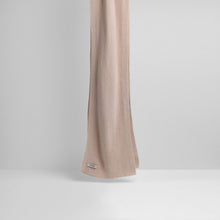 Load image into Gallery viewer, Le Bonnet scarf in Misty Rose — product view
