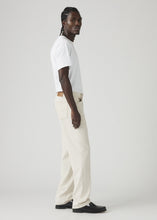 Load image into Gallery viewer, Levi’s 555 RELAXED STRAIGHT ECRU FUSION LTWT