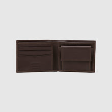Load image into Gallery viewer, Levi’s LEVI'S CASUAL CLASSICS HUNTE COIN BIFOLD DOWNTOWN