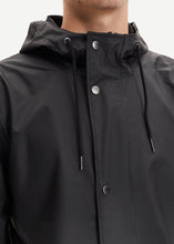 Load image into Gallery viewer, SAMSOE RAIN COAT STEELY JACKET | BLACK