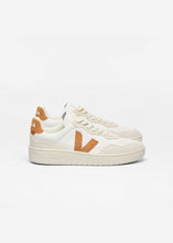Load image into Gallery viewer, Veja V-90 White Umber — vue 1