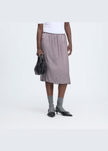 Load image into Gallery viewer, MUNTHE CATOSHA SKIRT PLUM — detail and styling