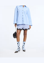 Load image into Gallery viewer, MUNTHE CONTARIO SHIRT LIGHT BLUE — detail and styling