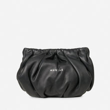 Load image into Gallery viewer, MUNTHE VOIA PURSE BLACK — product view
