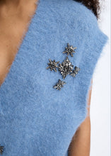 Load image into Gallery viewer, MUNTHE Vurulia Knit Vest In Blue - detail