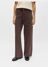 Load image into Gallery viewer, OBJECT Rosie Wide Jeans In Seal Brown - alternate view