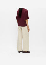 Load image into Gallery viewer, OBJECT Gima T-Shirt In Windsor Wine - alternate view