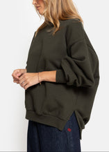 Load image into Gallery viewer, ULLA OVERSIZED SWEATSHIRT | FOREST GREEN