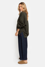 Load image into Gallery viewer, ULLA OVERSIZED SWEATSHIRT | FOREST GREEN