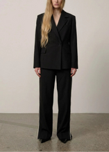 Load image into Gallery viewer, WASTY FIFFET BLAZER | GREY PINESTRIPE HERSKIND