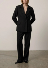 Load image into Gallery viewer, WASTY FIFFET BLAZER | GREY PINESTRIPE HERSKIND