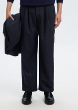 Load image into Gallery viewer, SLHRELAXED-ANDERSON WOOL BLEND | DARK NAVY CHALK STRIPE — vue produit
