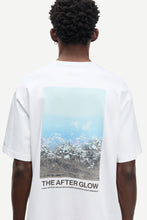 Load image into Gallery viewer, SAUNI T-SHIRT | HAZY FIELDS