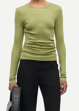Load image into Gallery viewer, Sadou T-Shirt Ls — Mosstone by Samsøe Samsøe — worn front