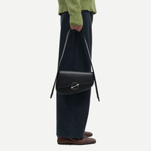 Load image into Gallery viewer, Sahero Shoulder 15944 — Black by Samsøe Samsøe — worn