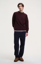 Load image into Gallery viewer, STARRY NIGHT SPECKLED CREW KNIT | BURGUNDY