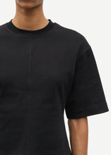 Load image into Gallery viewer, SADISAS T-SHIRT | JET BLACK SAMSOE SAMSOE