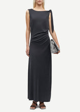 Charger l&#39;image dans la galerie, SASUS DRESS | BLACK SAMSOE SAMSOE