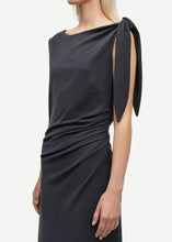 Charger l&#39;image dans la galerie, SASUS DRESS | BLACK SAMSOE SAMSOE