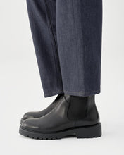Load image into Gallery viewer, Vagabond KENOVA CHELSEA BOOTS — BLACK — worn detail, no face (5241-201-20)