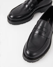 Load image into Gallery viewer, Vagabond KENOVA LOAFER — BLACK — product detail (5241-301-20)