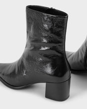Load image into Gallery viewer, Vagabond GISELLE BOOTS — BLACK — product detail (5854-060-20)