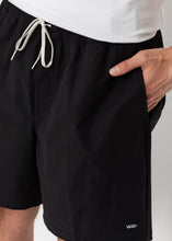 Load image into Gallery viewer, RANGE RELAXED SPORT SHORTS | BLACK — Vans