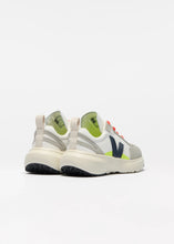 Load image into Gallery viewer, SMALL CANARY LIGHT O T LEATHER | WHITE NAUTICO VEJA