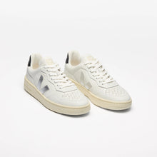 Load image into Gallery viewer, V-90 LEATHER | WHITE SILVER BLACK VEJA