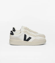 Load image into Gallery viewer, V-90 O T LEATHER | WHITE BLACK VEJA