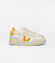 Load image into Gallery viewer, V-90 O T LEATHER |  WHITE SAFRAN VEJA