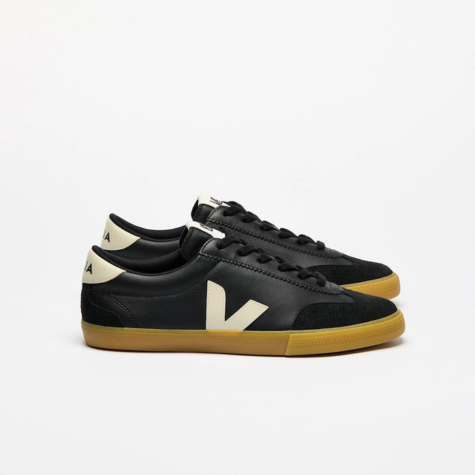 VOLLEY LEATHER  |  BLACK PIERRE VEJA