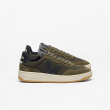 Load image into Gallery viewer, VEJA V-90 B-MESH OLIVE BLACK – side view