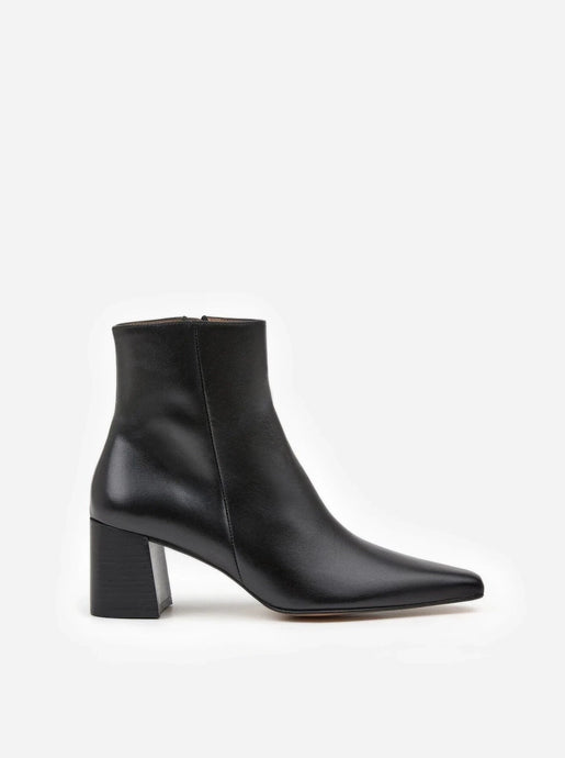 RILEY LEATHER BOOTS | BLACK