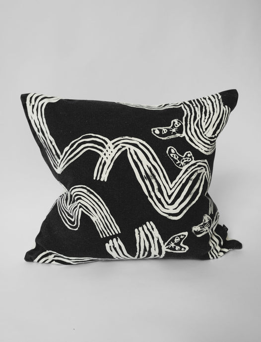 Tiger cushion cover in organic cotton with motif by Freja Erixån