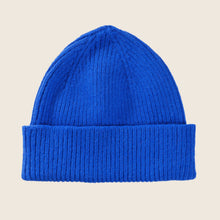 Load image into Gallery viewer, le bonnet bleu azure en laine pour enfant