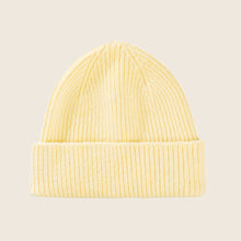 Load image into Gallery viewer, le bonnet en laine jaune pale