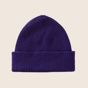 le bonnet en laine bleu indigo