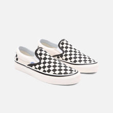 Load image into Gallery viewer, VANS UA CLASSIC SLIP-ON 98 DX | ANAHEIM FACTOR CHECKER